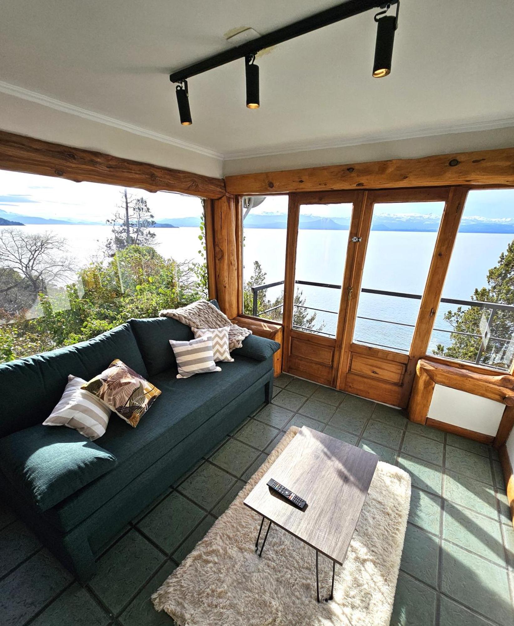 Lake Apartments Bariloche Apartment